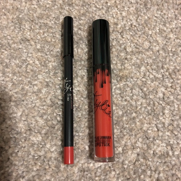 Kylie Cosmetics Other - Kylie cosmetics 22 lip kit bundle